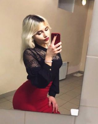 Алена, телефон проститутки 8 930 691-25-06